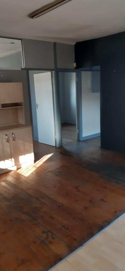 4 Bedroom Property for Sale in Brooklyn Western Cape